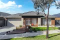 Property photo of 16 Peninsula Crescent Craigieburn VIC 3064