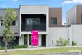 Property photo of 2/14 Outlook Way Sunbury VIC 3429