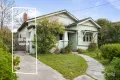 Property photo of 19 Elm Grove McKinnon VIC 3204
