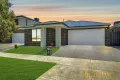 Property photo of 35 Ritchie Circuit Tarneit VIC 3029