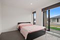 Property photo of 15 Ross Parade Wallan VIC 3756
