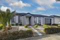 Property photo of 17 Hollows Circuit Tarneit VIC 3029