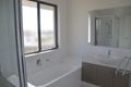 Property photo of 4 Keeling Court New Auckland QLD 4680