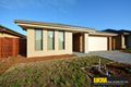 Property photo of 10 Eynesbury View Wollert VIC 3750