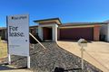 Property photo of 13 Isabella Way Tarneit VIC 3029
