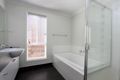 Property photo of 22 Bianca Boulevard Tarneit VIC 3029