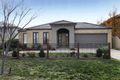 Property photo of 2 Selwyn Close Caroline Springs VIC 3023