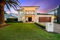 Property photo of 3 Harbourvue Court Helensvale QLD 4212