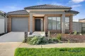 Property photo of 31 Eshal Crescent Wyndham Vale VIC 3024