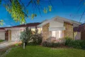 Property photo of 32 William Circuit Caroline Springs VIC 3023