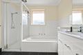 Property photo of 28 Mahon Crescent Narre Warren VIC 3805