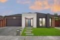 Property photo of 15 Verde Parade Epping VIC 3076