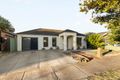 Property photo of 25 Chelsworth Loop Craigieburn VIC 3064