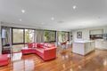 Property photo of 32 Meyrick Crescent Viewbank VIC 3084