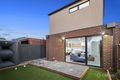 Property photo of 15 Girvan Circuit Endeavour Hills VIC 3802