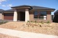 Property photo of 4 Yaramba Boulevard Point Cook VIC 3030