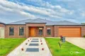 Property photo of 61 Daintree Way West Wodonga VIC 3690