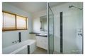 Property photo of 30 Lamb Avenue Gracemere QLD 4702