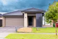 Property photo of 10 Fenix Way Clyde North VIC 3978