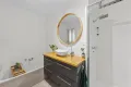 Property photo of 1/8 Telopea Street Labrador QLD 4215
