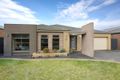 Property photo of 32 Ultimo Walk Taylors Hill VIC 3037