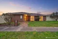 Property photo of 20 Linlithgow Way Melton West VIC 3337
