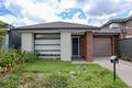 Property photo of 32 Admiration Drive Craigieburn VIC 3064