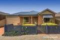 Property photo of 8 Renfrey Gardens Caroline Springs VIC 3023