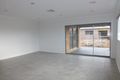 Property photo of 27 Manning Circuit Tarneit VIC 3029