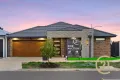 Property photo of 2 Bobbin Street Fraser Rise VIC 3336