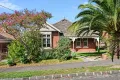 Property photo of 4 Ilma Grove Northcote VIC 3070
