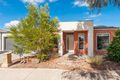 Property photo of 16 Serenity Way Craigieburn VIC 3064