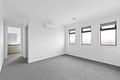 Property photo of 2/65 Rowes Road Werribee VIC 3030