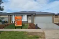 Property photo of 10 Spotted Way Tarneit VIC 3029