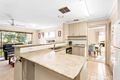 Property photo of 8 Nagle Court Mount Waverley VIC 3149