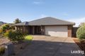 Property photo of 3 Cannington Grove Sunbury VIC 3429
