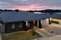 Property photo of 8 Macgibbon Street Baranduda VIC 3691