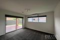 Property photo of 32 Canunda Way Tarneit VIC 3029