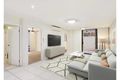 Property photo of 4/11 Riding Road Hawthorne QLD 4171