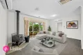 Property photo of 7 Burridge Close Mill Park VIC 3082