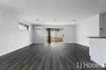Property photo of 52 Mendel Drive Kelso NSW 2795