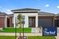 Property photo of 16 Napier Street Tarneit VIC 3029