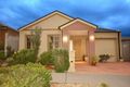 Property photo of 13 Hoxton Crescent Craigieburn VIC 3064