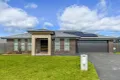 Property photo of 10 Knox Crescent Caerleon NSW 2850