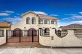 Property photo of 28 Perrett Avenue St Albans VIC 3021