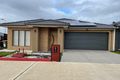 Property photo of 11 Sumar Drive Craigieburn VIC 3064