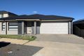 Property photo of 40 Stonehenge Drive Cobblebank VIC 3338