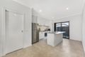 Property photo of 2 Cassius Circuit Cranbourne North VIC 3977