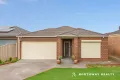 Property photo of 18 Discovery Close Craigieburn VIC 3064