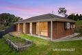 Property photo of 1 Earle Close Pakenham VIC 3810